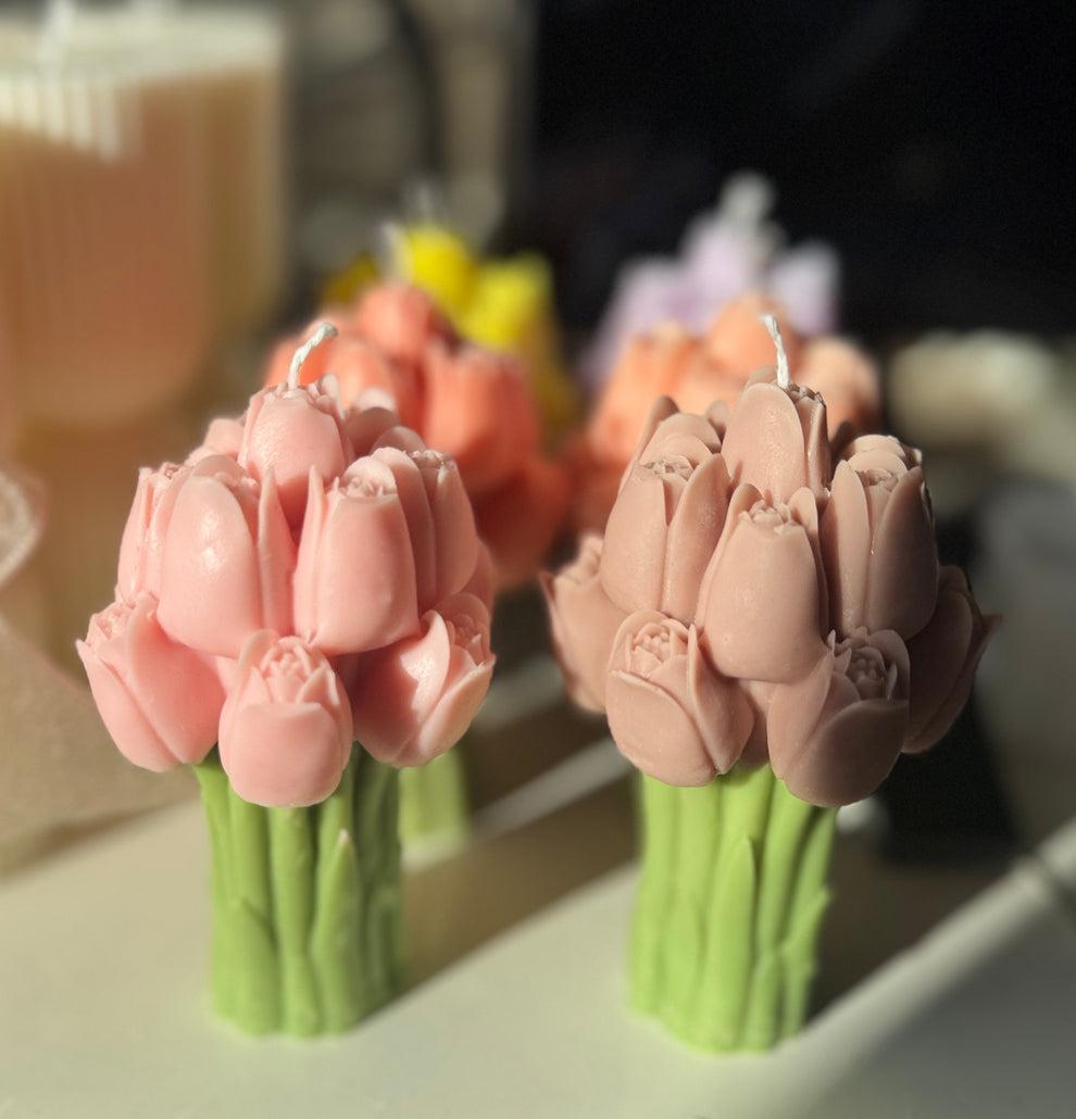 Tulip Flower Candle: Soy Wax, Vegan, Handmade Decorative Candle