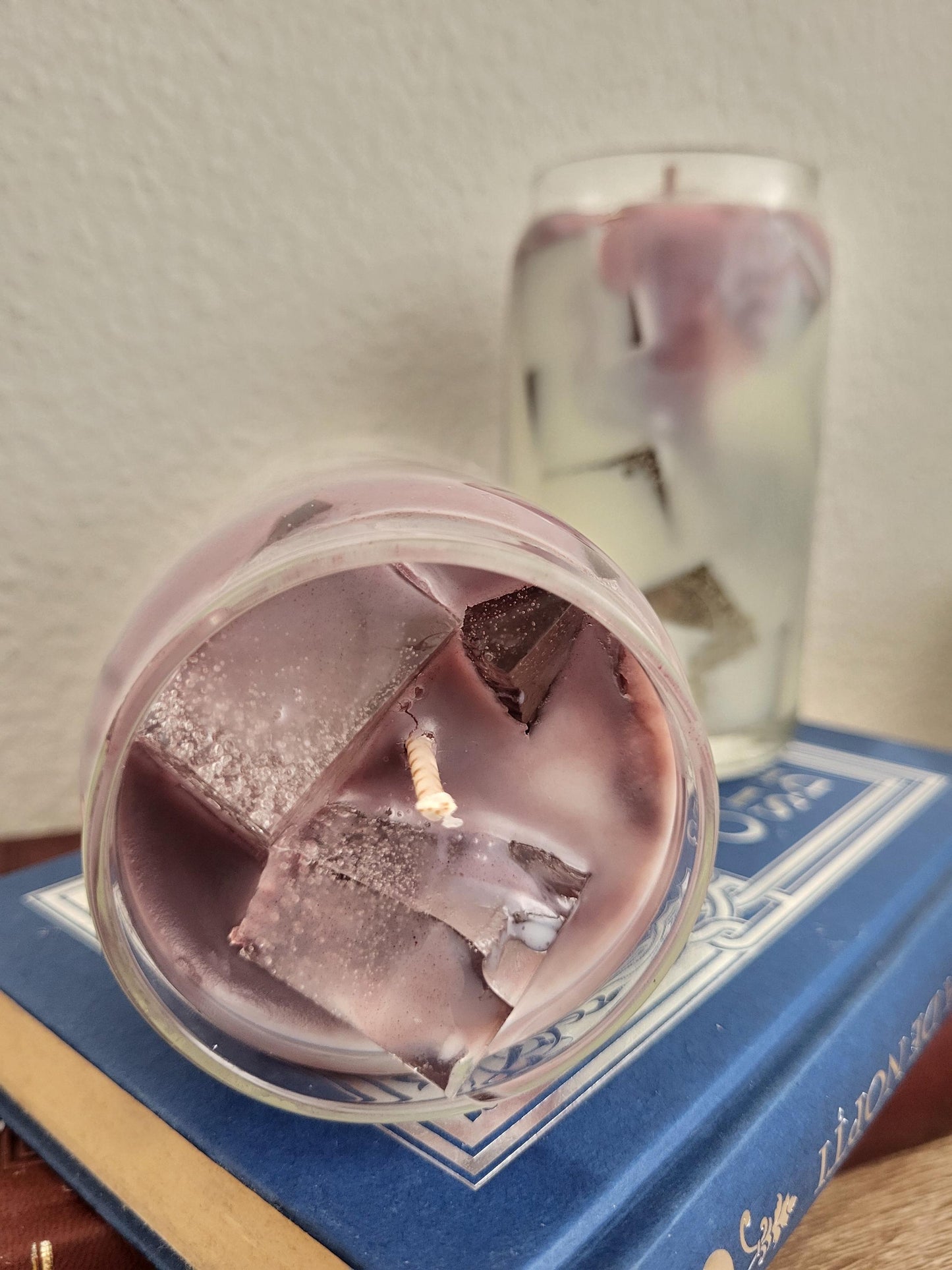 Bougie au café glacé : parfum vanille latte, bougie en cire de soja végétalienne