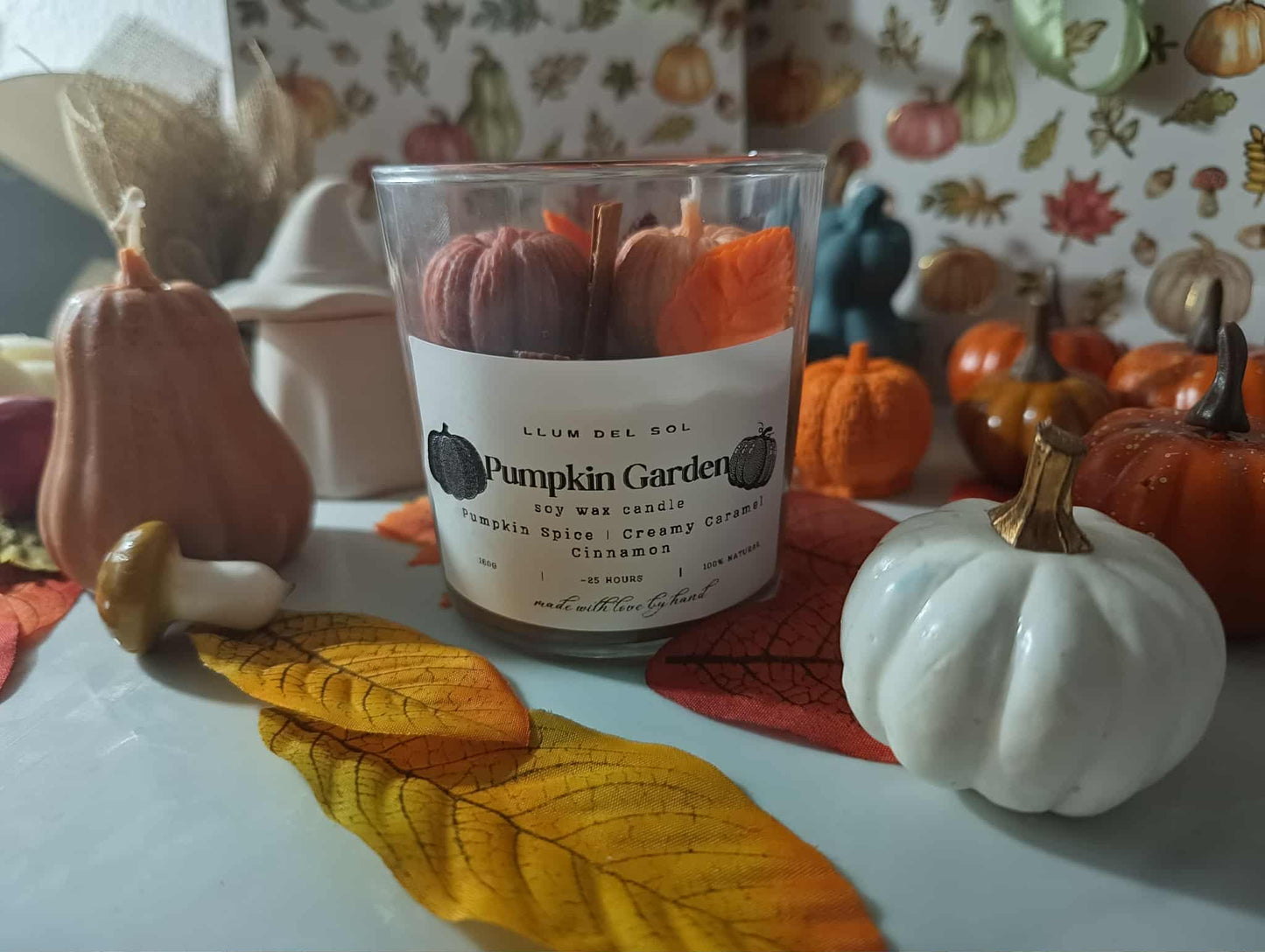 Pumpkin Cream Chai – Pumpkin Spice, Creamy Caramel & Cinnamon Chai Candle