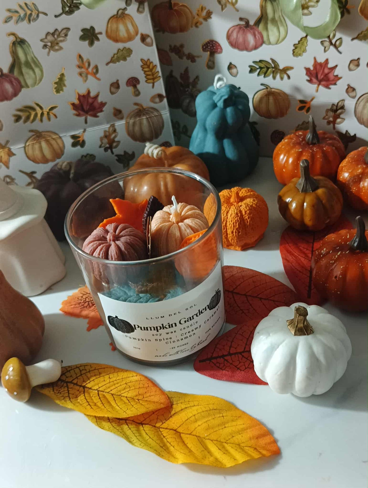 Pumpkin Cream Chai – Pumpkin Spice, Creamy Caramel & Cinnamon Chai Candle