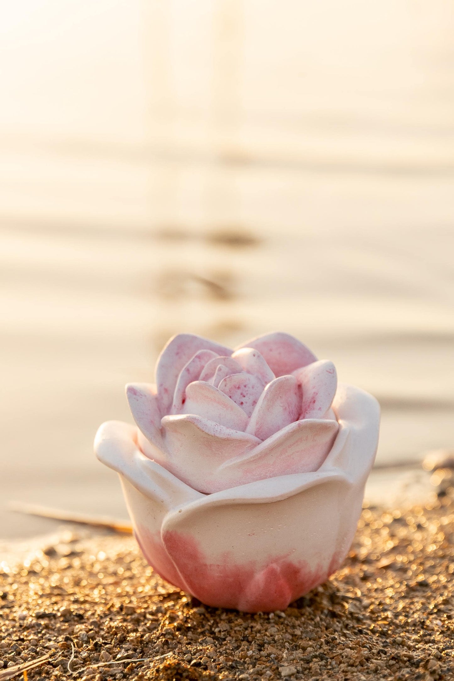 Handmade Rose Cement Candle | English Rose & Pink Petals | Romantic Floral Candle | Artisan Soy Wax Candle | Unique Gift | Rose for Mom