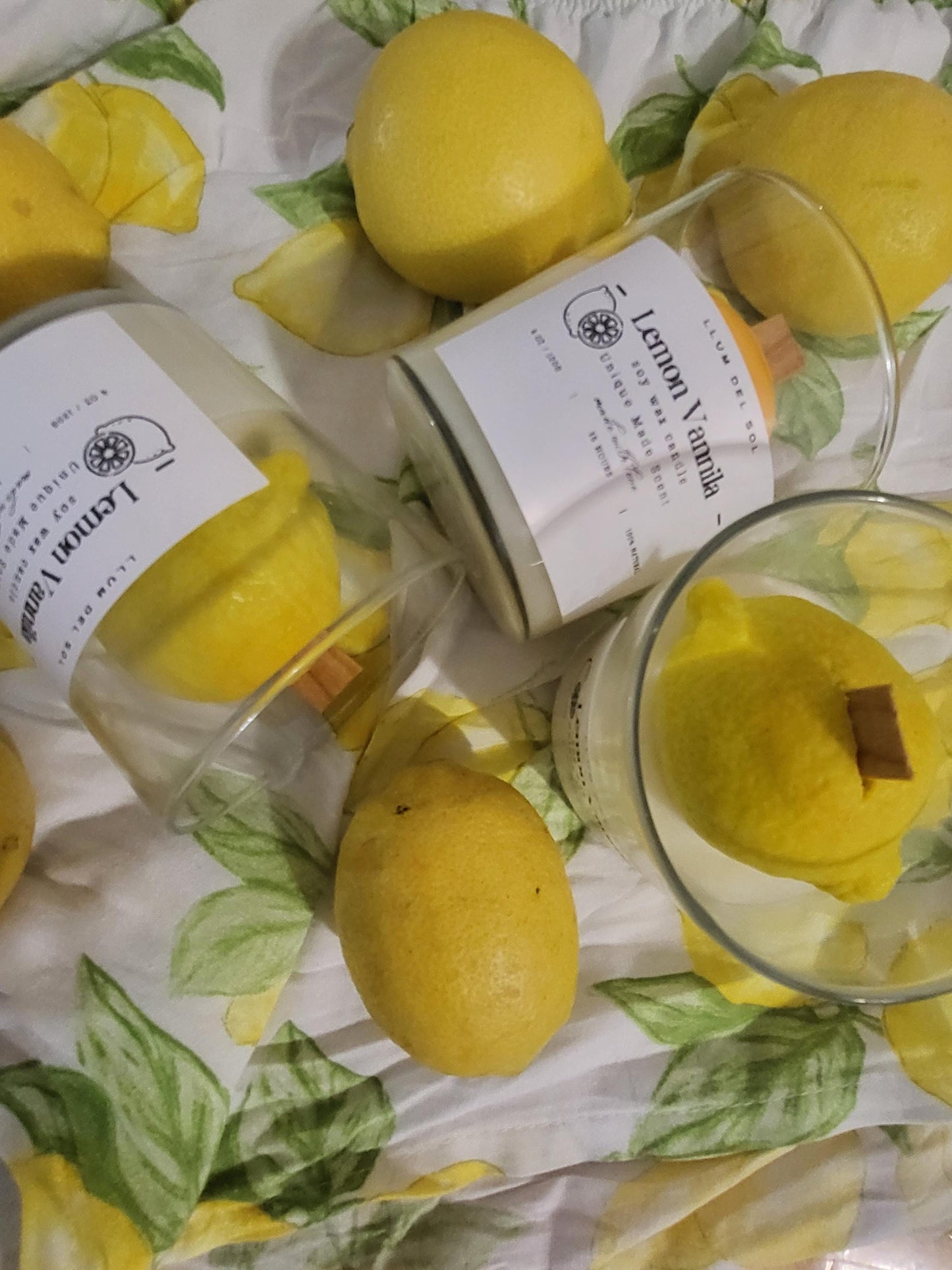 Lemon Vanilla Soy Candle | Handmade Citrus Candle with Wooden Wick | Fresh Kitchen Scent | Natural Soy Wax | Gift for Her | Summer Candle