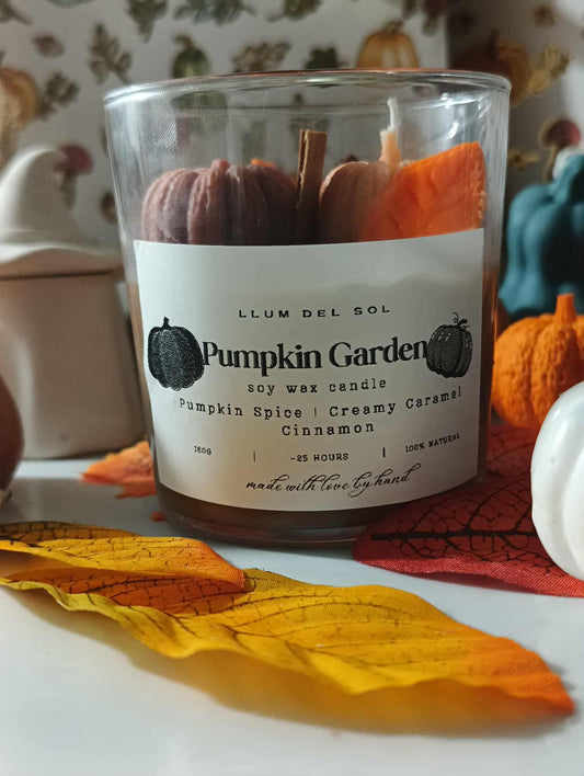 Pumpkin Cream Chai – Pumpkin Spice, Creamy Caramel & Cinnamon Chai Candle